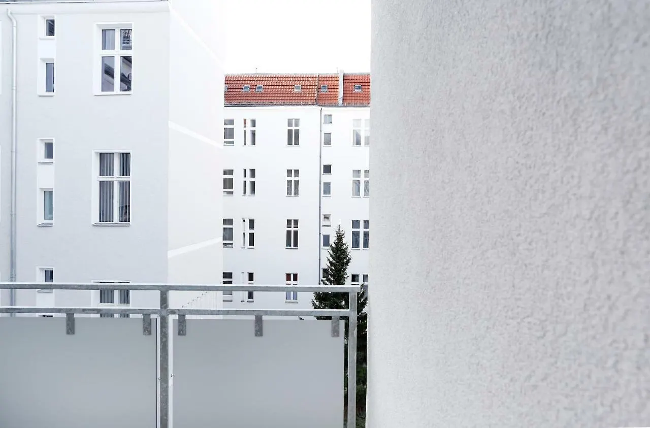 Sc 02 By Rockchair Apartments L Superhost Status L 4 Bedrooms Boxspringbeds 2 Bathrooms Balcony Elevator - Cozy Family & Business Flair Welcomes You! Berlin